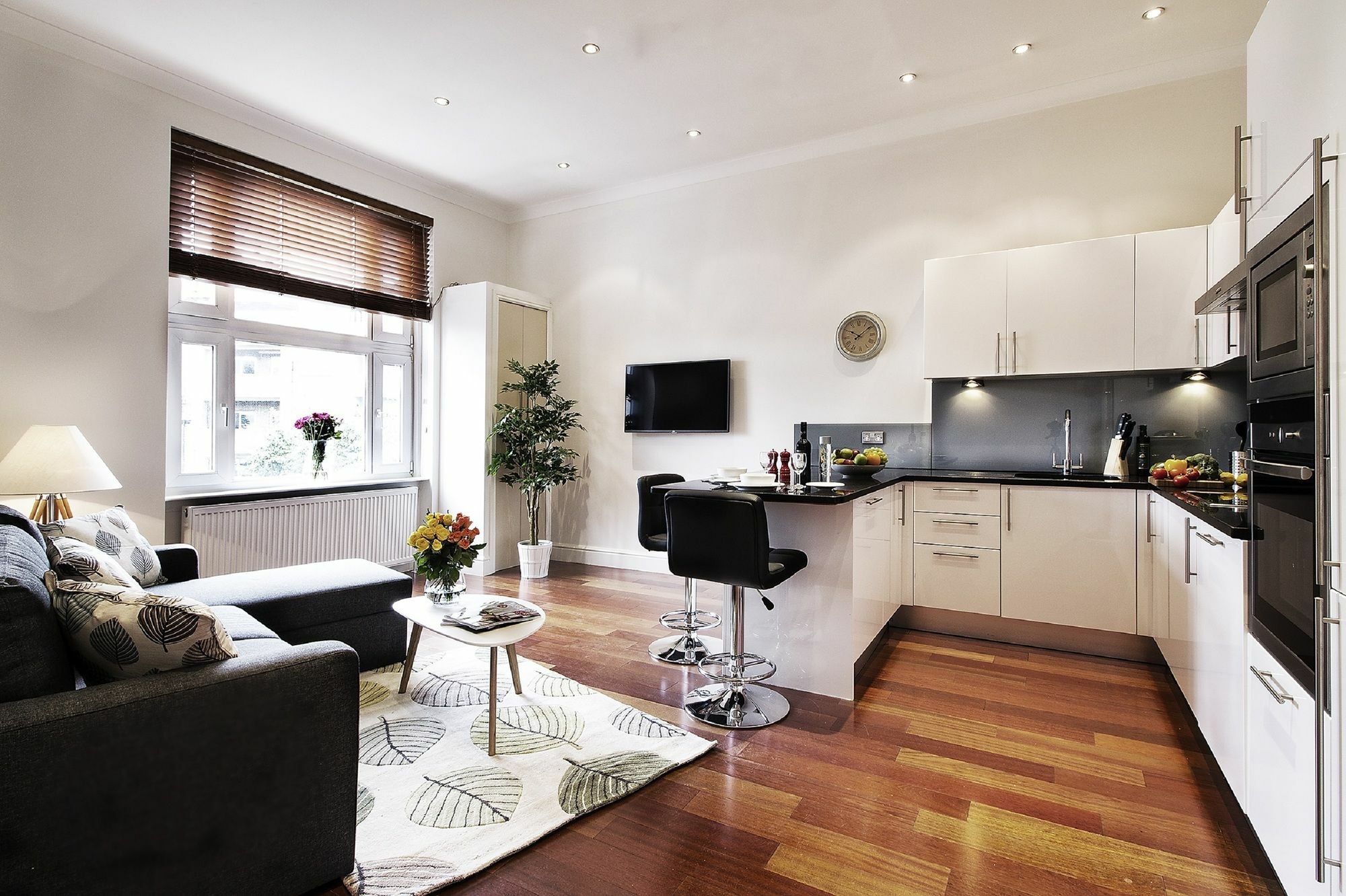Kensington One Apartment Londra Exterior foto